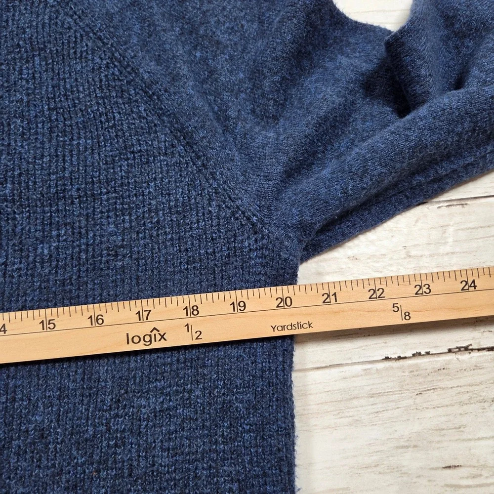 Banana Republic Waffle Knit Mock Neck Sweater Mens L Blue Button Henley Raglan
